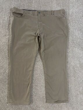 Big and tall Lee Men's Chino Pants in Taupe Brown